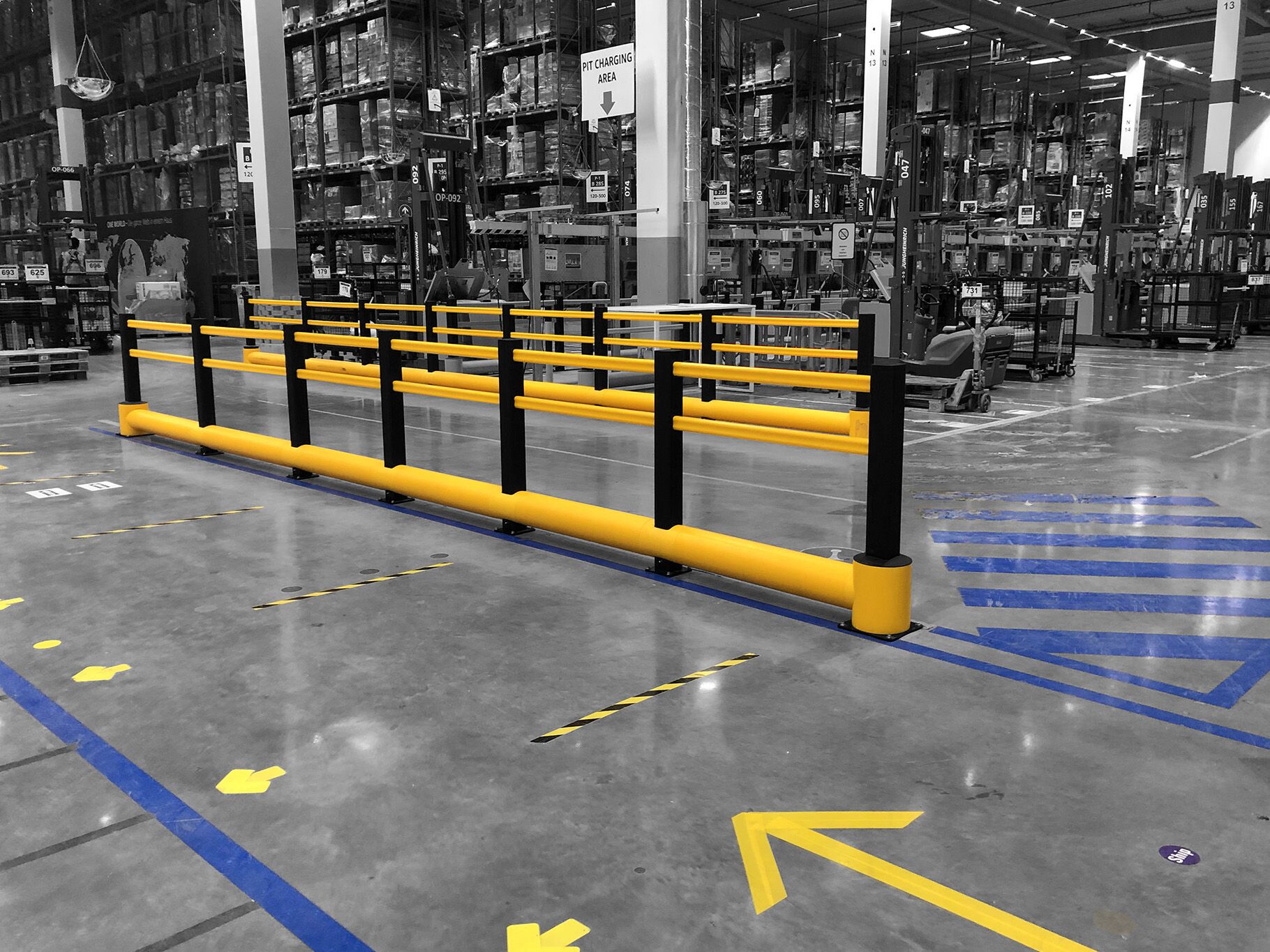 Boplan FLEX IMPACT® TB 260 Plus y LINE PLAN Uni en un entorno industrial