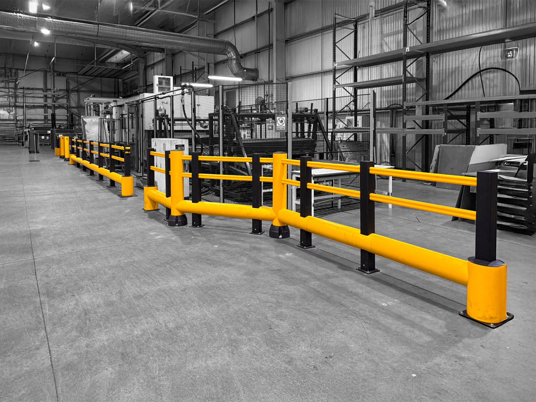 Boplan TB 400 PLUS, BO200R jaune dans un environnement industriel