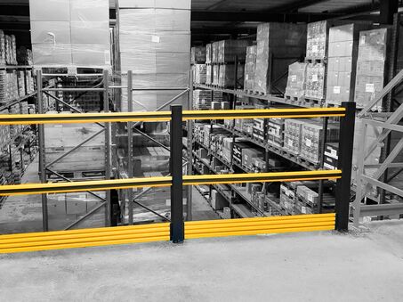 Boplan FLEX IMPACT® HD MEZZA in einer realen Umgebung - Handläufe