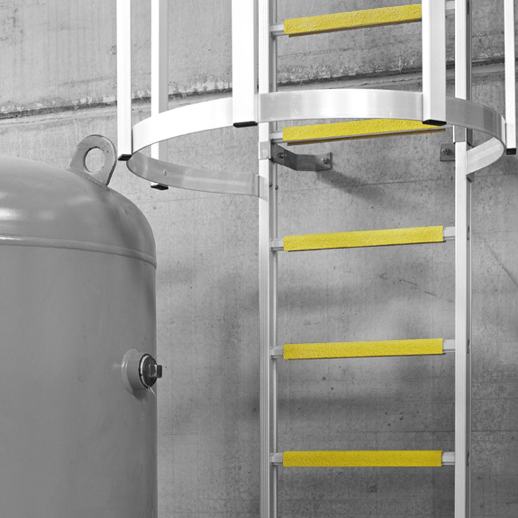 Boplan Profilés XTRA GRIP dans un environnement industriel