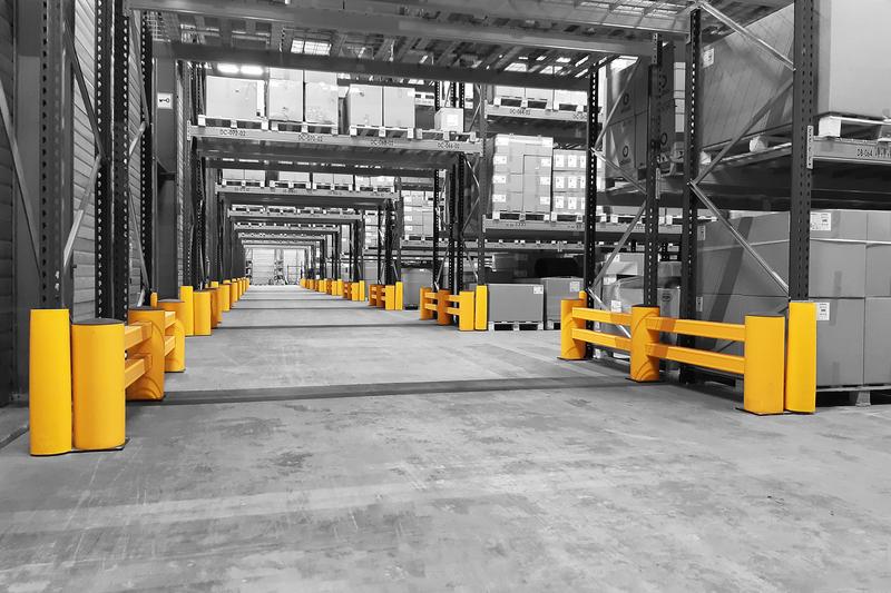 Zdjęcie szyny Boplan FLEX IMPACT® RE RACK END i RACKBULL do ochrony regałów przed uszkodzeniami