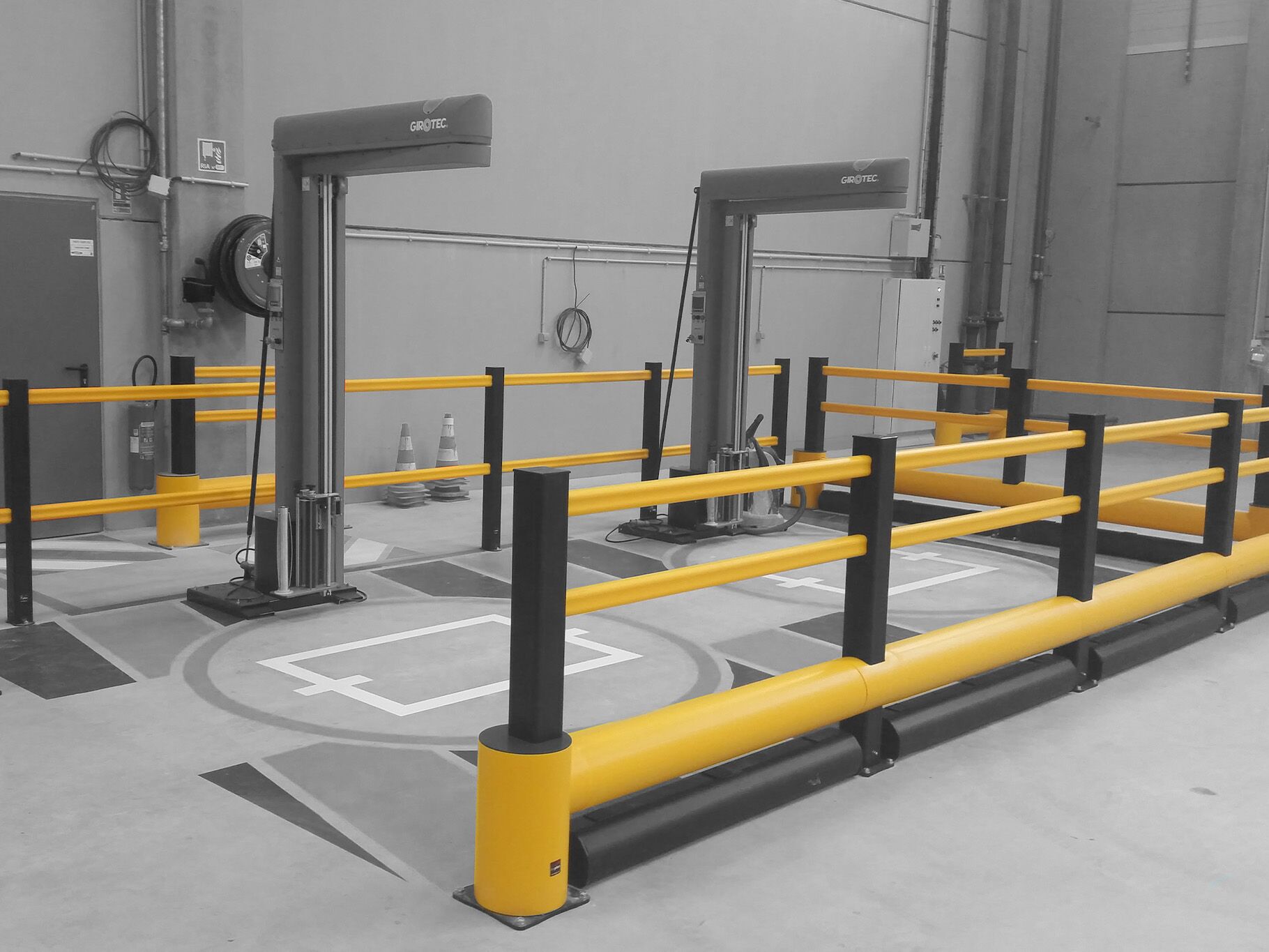 Boplan FLEX IMPACT® TB 400 Plus, HD Light et TB 400 dans un environnement industriel