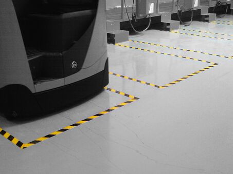 Boplan FLEX IMPACT® LINE PLAN CROSS in einer realen Umgebung - Bodenmarkierungsband