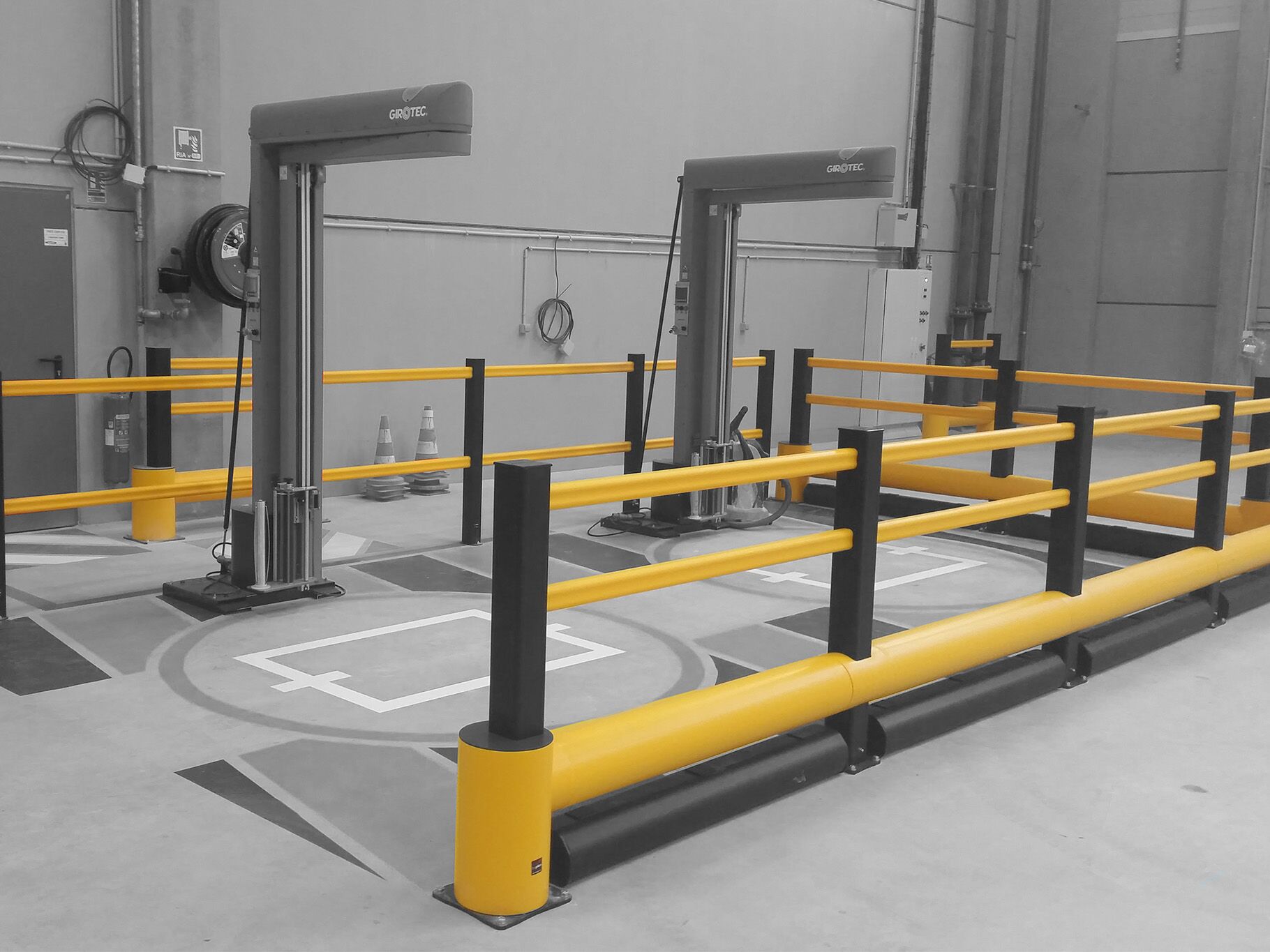 Boplan FLEX IMPACT® TB 400 Plus, HD Light et TB 400 dans un environnement industriel