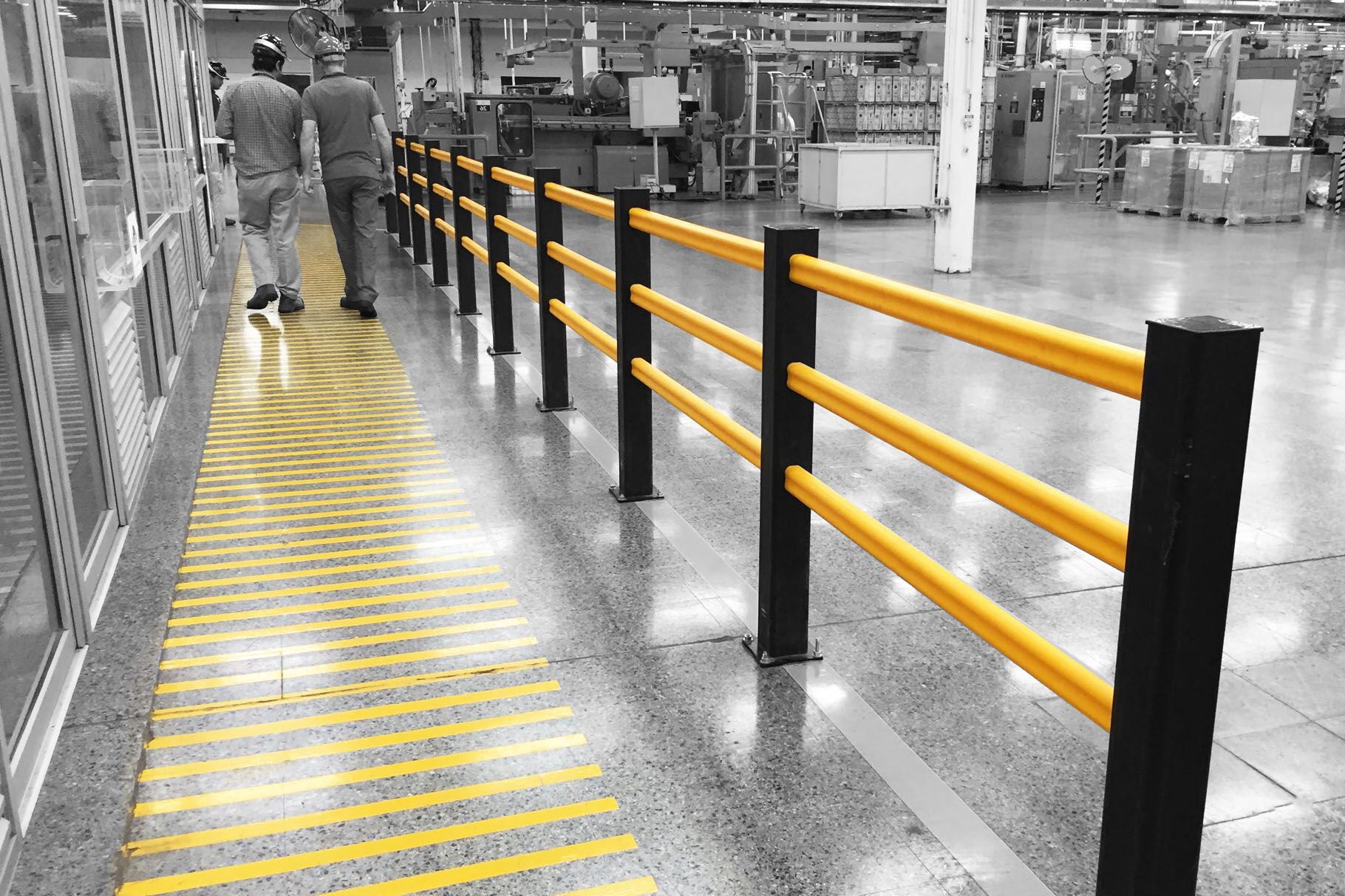 Imagen de las barreras peatonales Boplan FLEX IMPACT® como sistema de barandilla multifuncional
