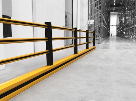Boplan FLEX IMPACT® FLIP PLUS in a live setting - Kick rails
