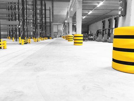 Boplan FLEX IMPACT® KP Protector, RE Rack End et RB Rackbull dans un environnement industriel