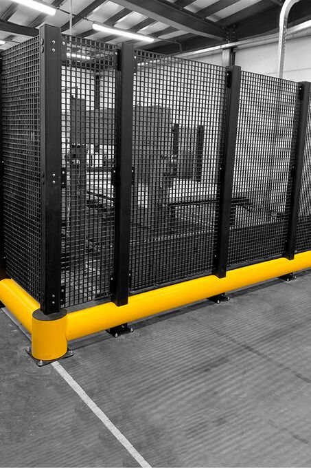 Boplan FLEX IMPACT® TB 260 FENCE as a safety solution to protect machinery and equipment