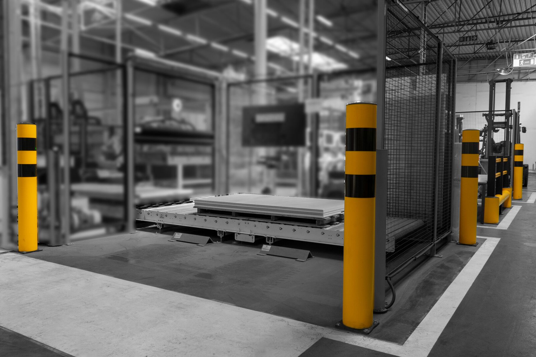 Gele Boplan TB 400 PLUS en BO200F in een fabriek van een toonaangevende fabrikant van bouwmaterialen
