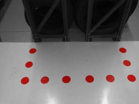 Boplan FLEX IMPACT® LINE PLAN DOT in einer realen Umgebung - Bodenmarkierungsband