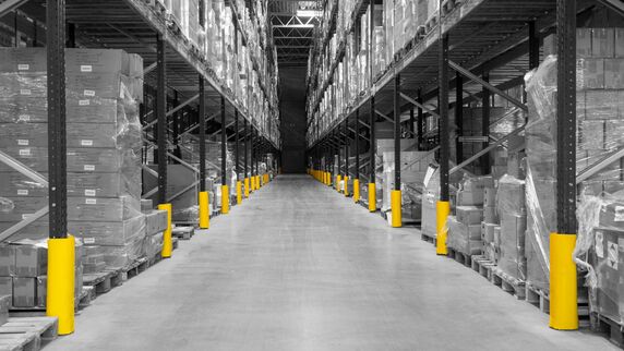 Yellow Boplan RACKBULL in a Eutraco facility