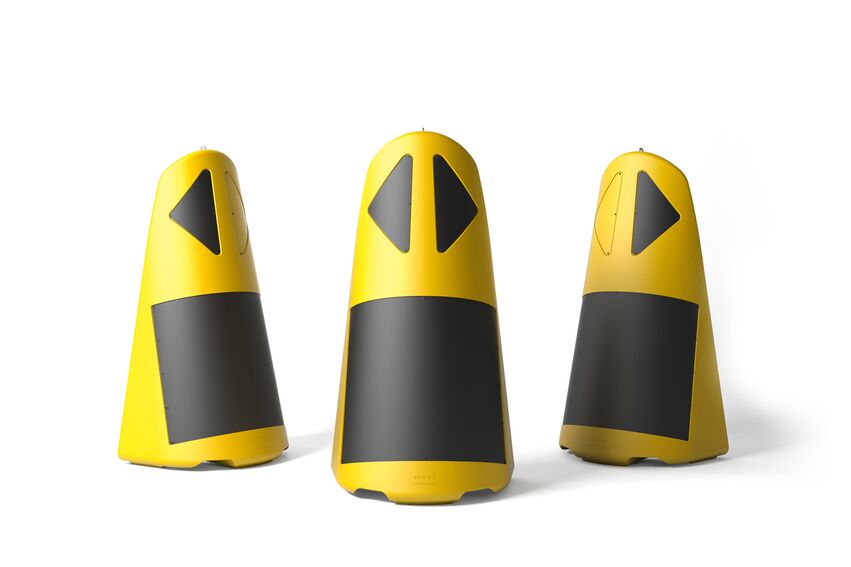 Render di un SAFETY TOTEM giallo - Barriera mobile su sfondo bianco