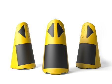 Rendu d'un SAFETY TOTEM jaune - Barrière mobile sur un fond blanc