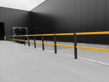Boplan FLEX IMPACT® HD LIGHT in a live setting - Handrails
