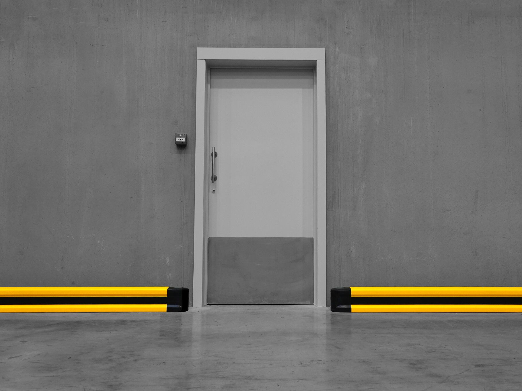 Boplan FLIP180L M giallo in ambiente industriale
