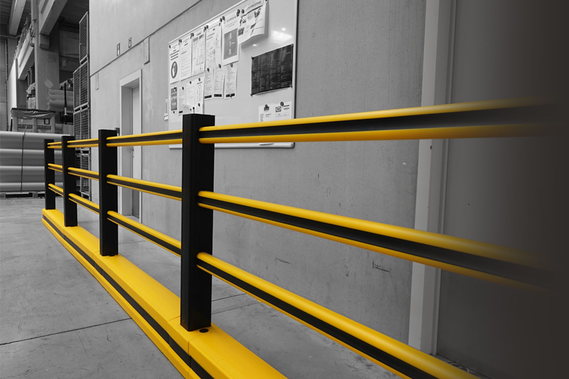 Picture of Boplan FLEX IMPACT® FLIP PLUS kick rail to protect pedestrians from ground level impacts
