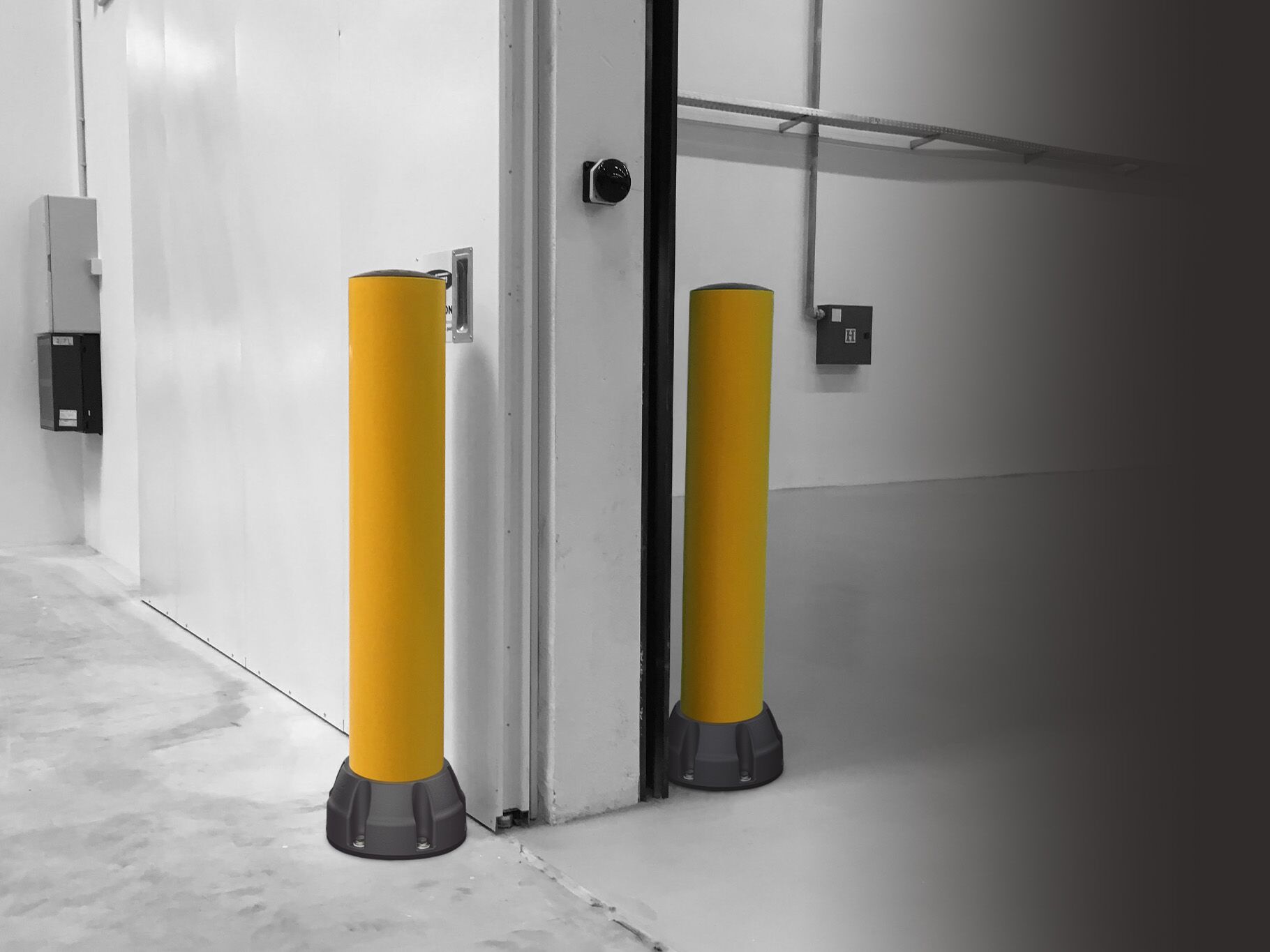 Afbeelding van een Boplan FLEX IMPACT® beschermpaal om waardevolle infrastructuur te beschermen