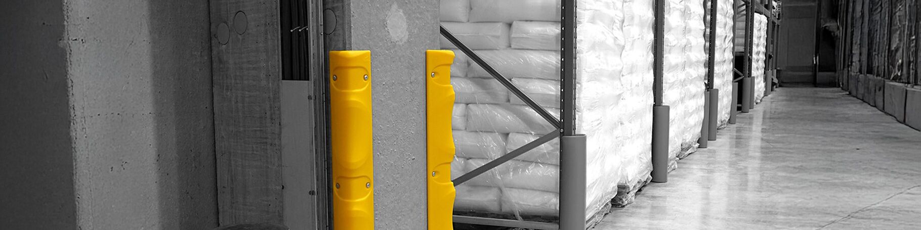 Gele Boplan CP CORNER PROTECTOR in een industriële omgeving