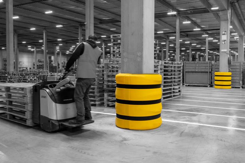 Gele Boplan KP PROTECTOR in een fabriek van een bekende buitenmeubelgigant