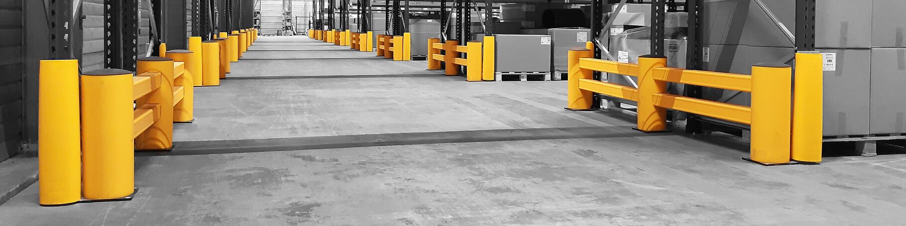 Gele Boplan RE RACKEND, RACKBULL in een industriële omgeving