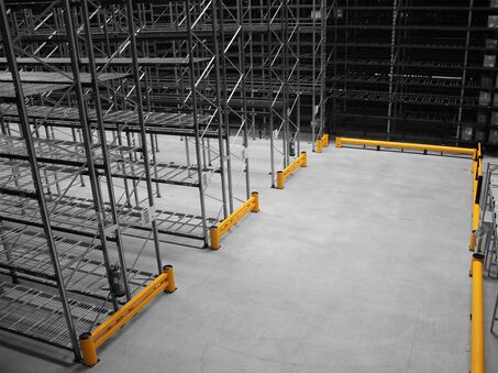 Boplan FLEX IMPACT® TB 400 et RE Rack End dans un environnement industriel