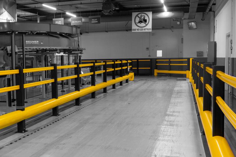 Boplan BO200F, HP PLUS e TB 400 PLUS giallo in un magazzino Becton Dickinson
