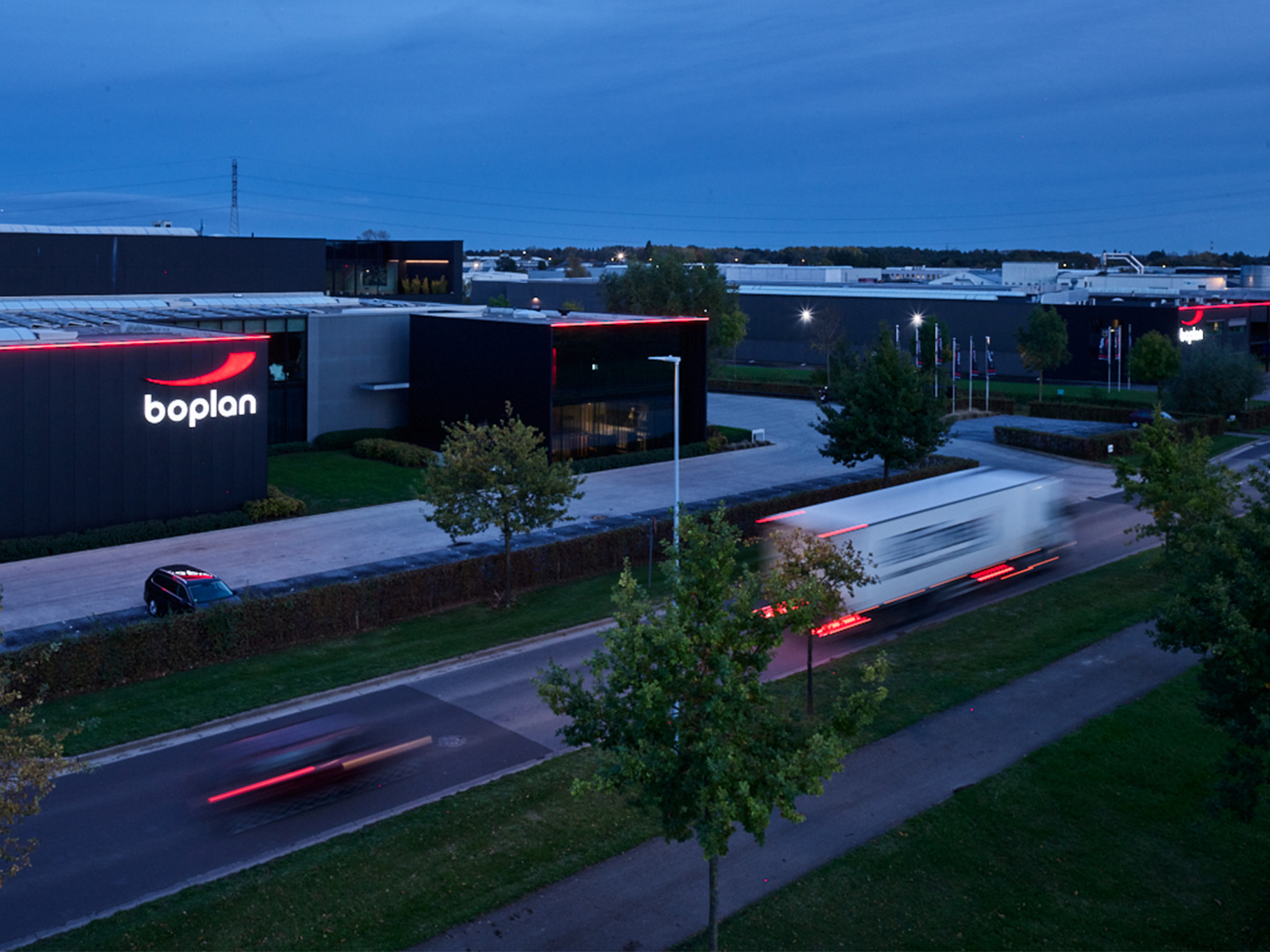 Picture of the Boplan Headquarters in Belgium at nightfall