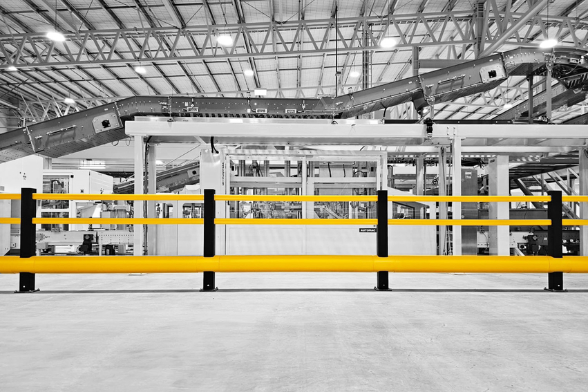 Boplan FLEX IMPACT® TB 400 PLUS in a live setting - safety barriers
