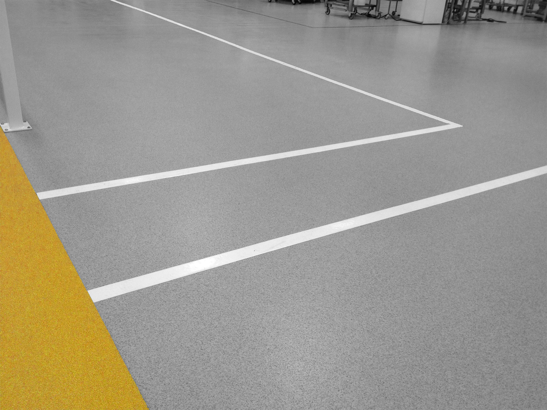 Boplan FLEX IMPACT® LINE PLAN ANTISLIP in a live setting - Floor marking tape